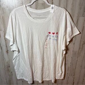 Old navy graphic t shirt women's size 3X Love Is Here To Stay